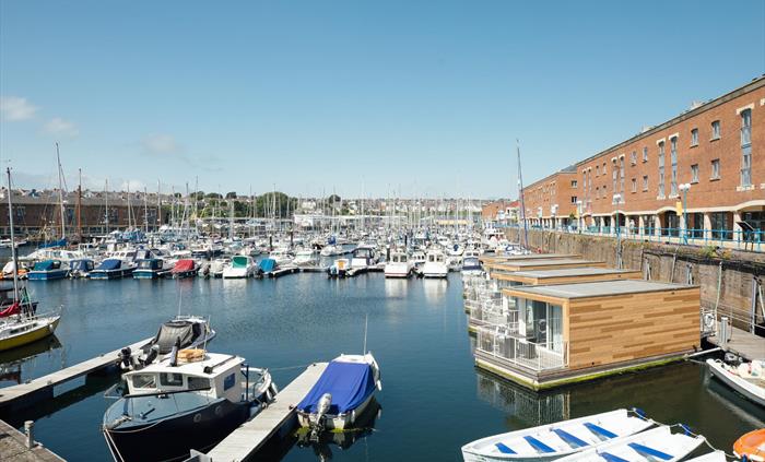 Floatel Rooms